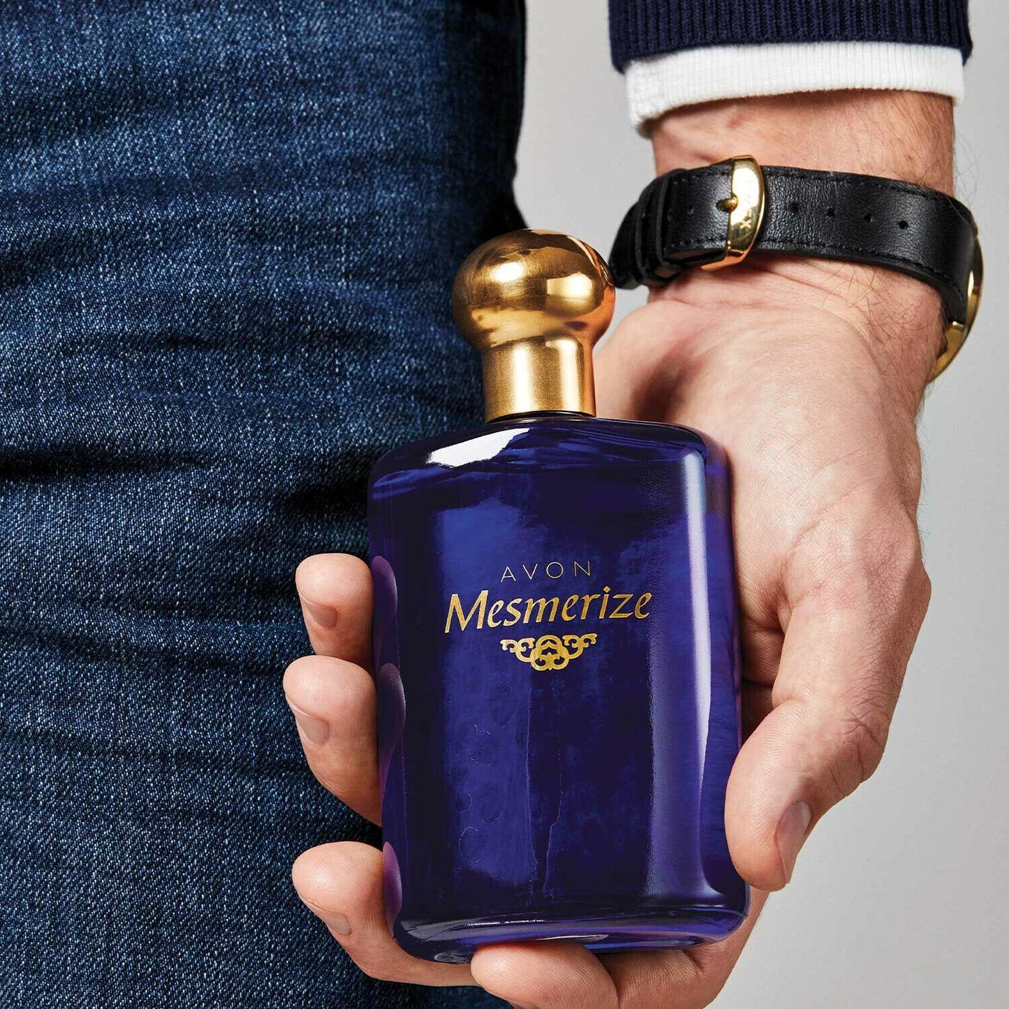 Avon Mesmerize Blue for Men Cologne Spray 3.4. fl oz. Elegant Fruity & Floral Fragrance with Woody Notes & Amber Base